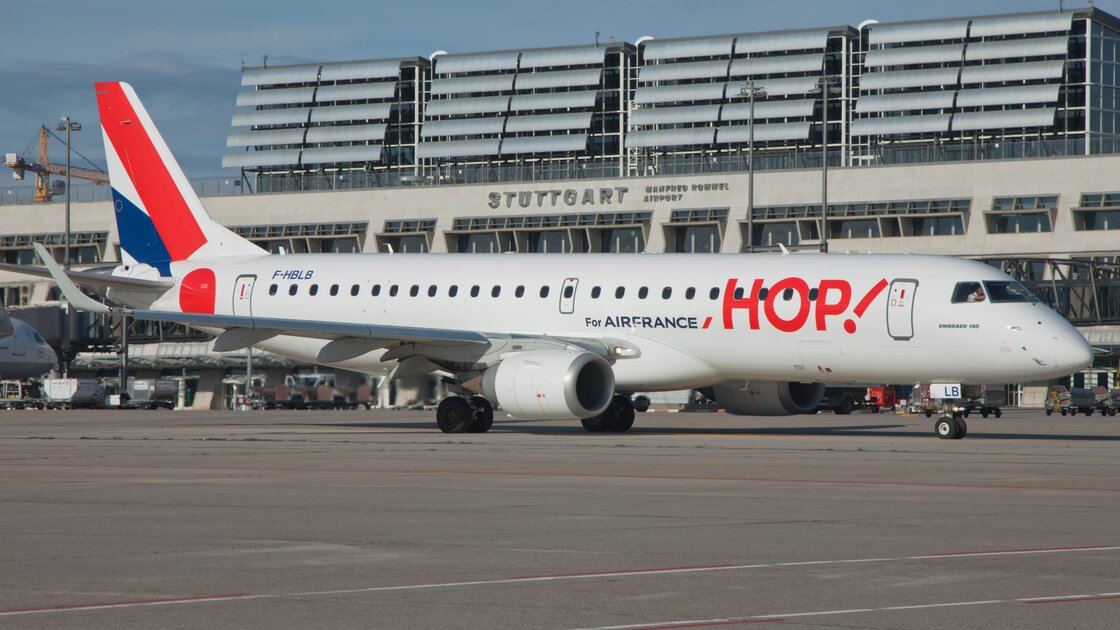 Arrival and Departure Stuttgart - AF E90 V2@2x.6c8f5985 